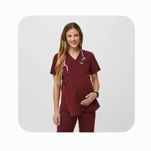 FIGS WOMENS MATERNITY Octavia top in Burgundy limited edition